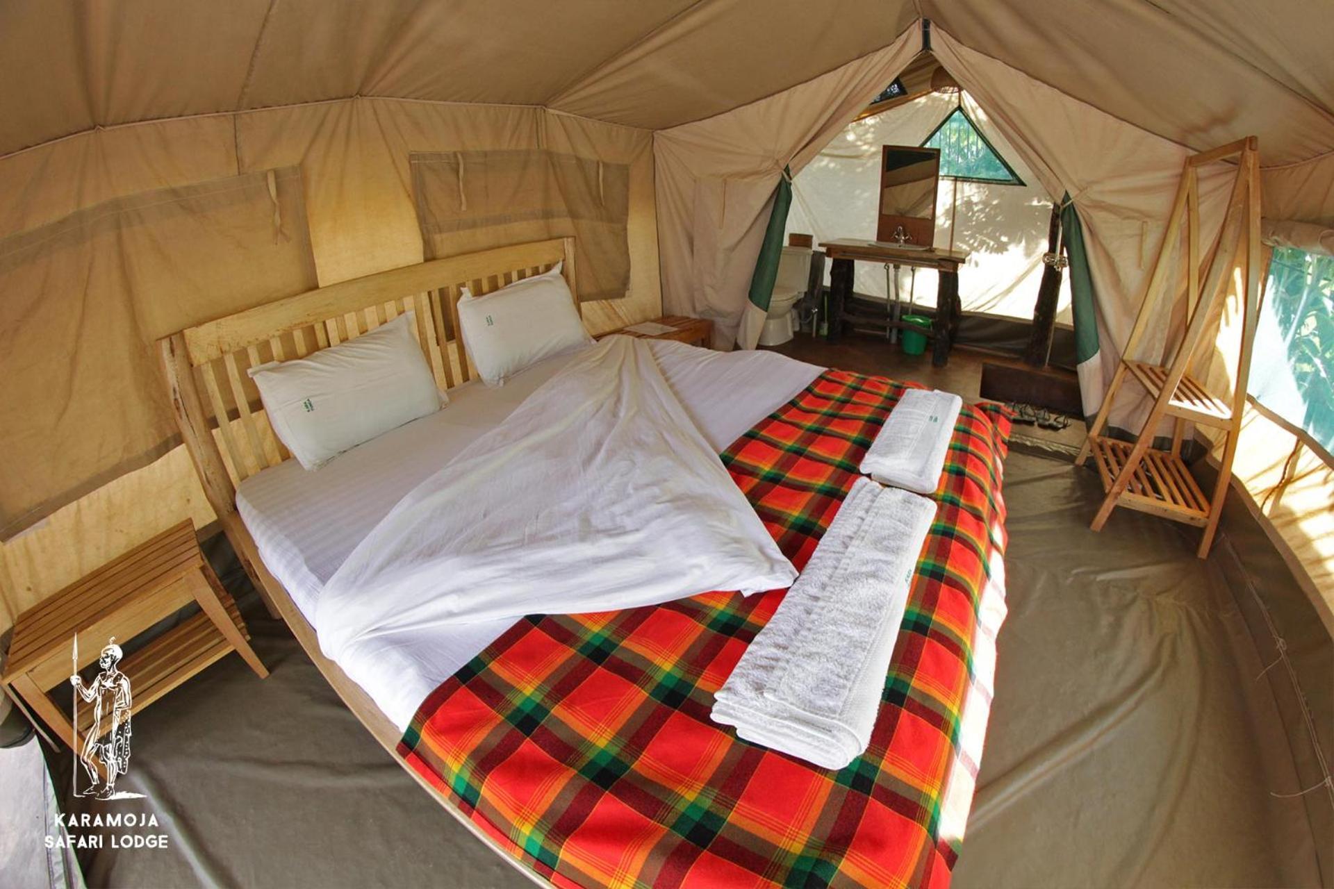 Bed and Breakfast Kara-Tunga Safari Camp Moroto Екстер'єр фото